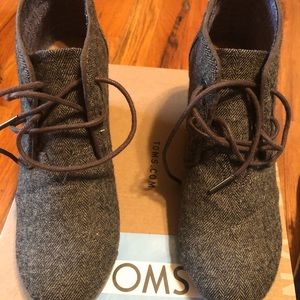 Toms booties
